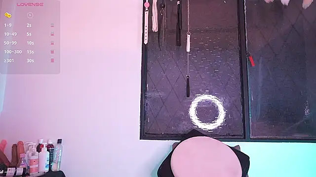 TiffanySander  online show from 12, 6, 2026