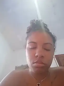 Snapshot of Mylenafe chatting on 6, 6, 2026 Mylenafe online show from 6, 6, 2026