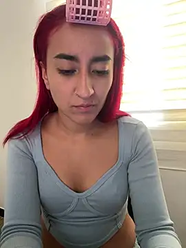 Snapshot of Juliethademon chatting on 9, 7, 2026 Juliethademon online show from 9, 7, 2026