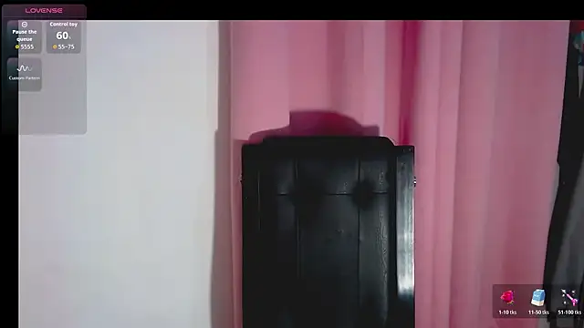 Snapshot of Malikaa__ chatting on 26, 6, 2026 Malikaa online show from 26, 6, 2026