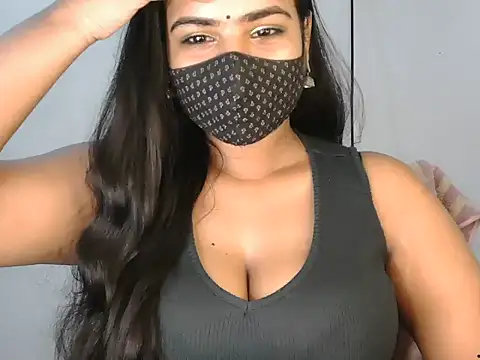 Curvy Deepa online show from 6, 6, 2026