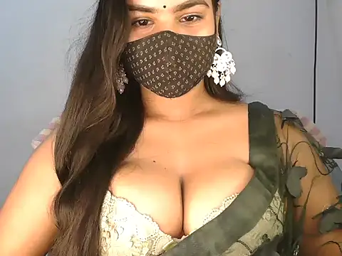 Curvy Deepa online show from 13, 6, 2026