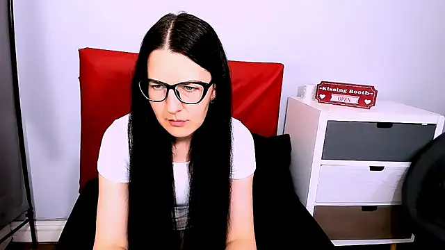 Snapshot of NadiaXlove chatting on 6, 6, 2026 NadiaXlove online show from 6, 6, 2026