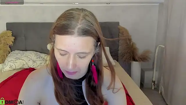 Snapshot of Kathrine-Meyer chatting on 10, 7, 2026 Kathrine-Meyer online show from 10, 7, 2026