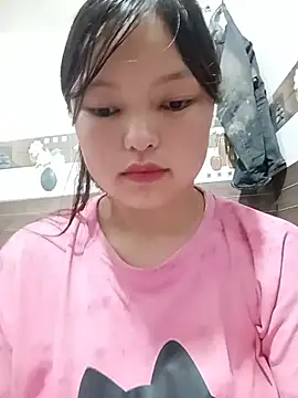 Snapshot of Linna-bae chatting on 15, 6, 2026 Linna-bae online show from 15, 6, 2026