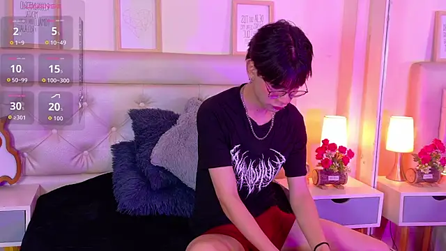 Kim Adrien online show from 4, 6, 2026