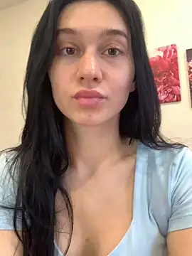 Camilla  Noor online show from 11, 6, 2026