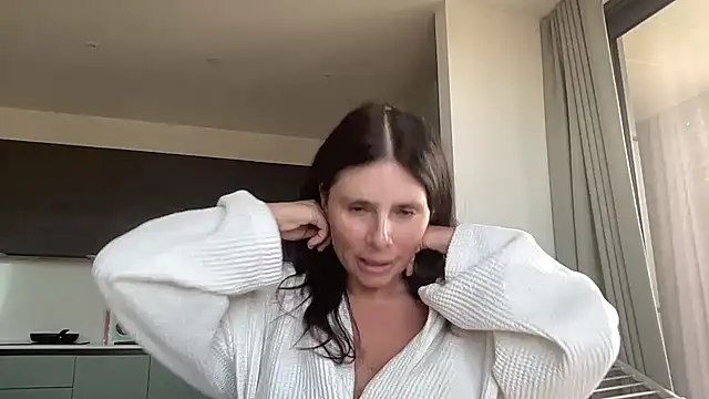 JadeLucy online show from 7, 7, 2026