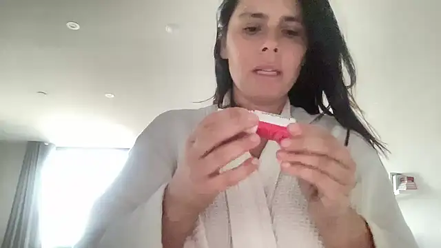 JadeLucy online show from 20, 6, 2026