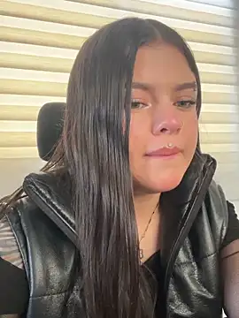 Camila Duarte 2 online show from 19, 6, 2026