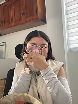 Camila Duarte 2 online show from 9, 6, 2026