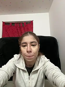Cherry Luna1 online show from 17, 6, 2026