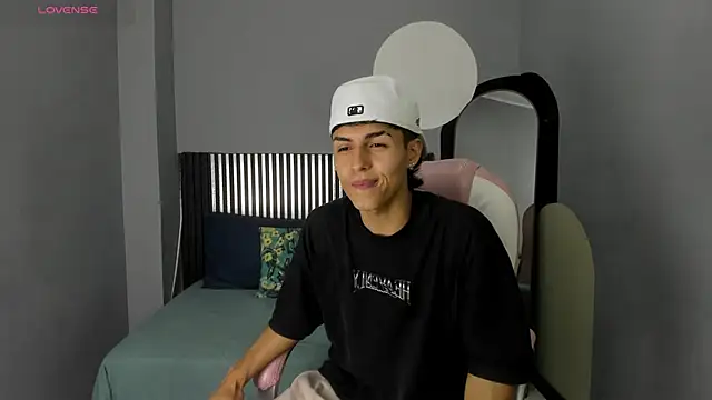 Axel Mendozaa online show from 4, 6, 2026