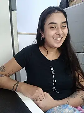 rainhajess online show from 10, 7, 2026
