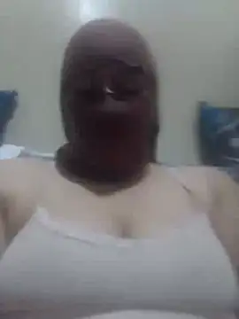 Snapshot of daloua_sexy chatting on 5, 7, 2026 daloua sexy online show from 5, 7, 2026