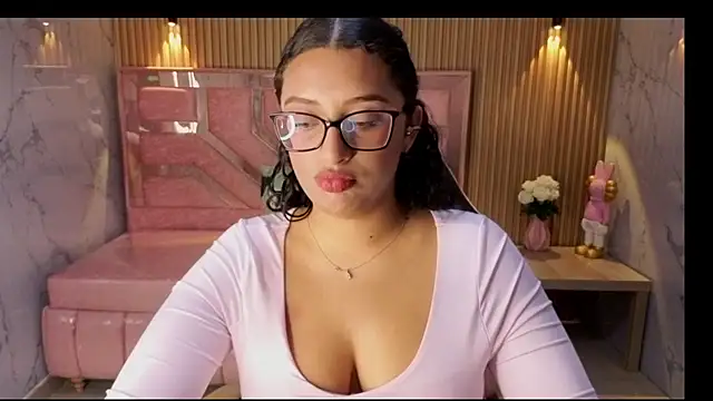 Marya stevens s online show from 4, 6, 2026