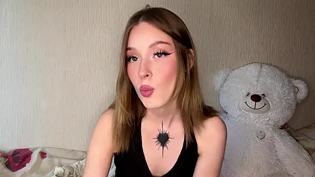 Snapshot of BestSweetyBB chatting on 12, 6, 2026 BestSweetyBB online show from 12, 6, 2026