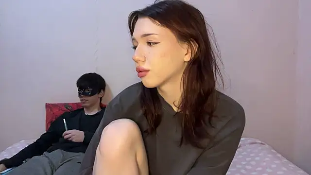 Snapshot of moonlure chatting on 18, 7, 2026 moonlure online show from 18, 7, 2026