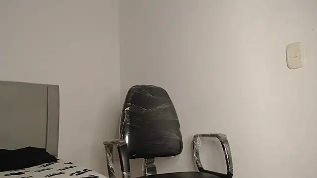 Owenn  blueee online show from 12, 6, 2026
