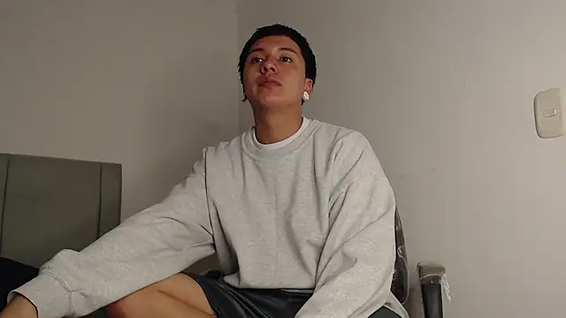 Owenn  blueee online show from 14, 7, 2026