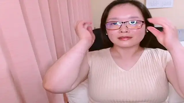 Snapshot of LENA-xo chatting on 23, 7, 2026 LENA-xo online show from 23, 7, 2026