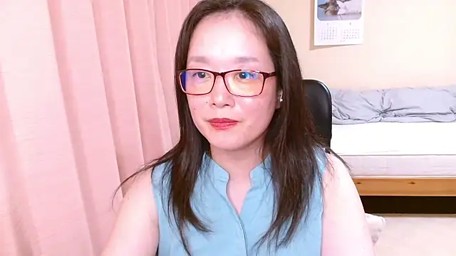 Snapshot of LENA-xo chatting on 22, 7, 2026 LENA-xo online show from 22, 7, 2026