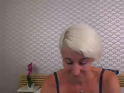 Aria SkyX online show from 13, 7, 2026