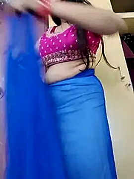 Snapshot of Romantic_riya_06 chatting on 13, 7, 2026 Romantic riya 06 online show from 13, 7, 2026