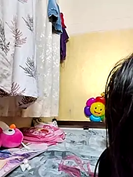Snapshot of Romantic_riya_06 chatting on 17, 7, 2026 Romantic riya 06 online show from 17, 7, 2026