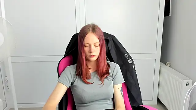 Snapshot of Skylar_spring chatting on 14, 7, 2026 Skylar spring online show from 14, 7, 2026