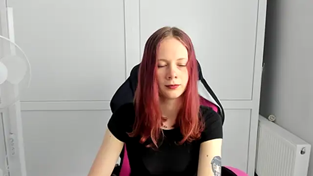 Snapshot of Skylar_spring chatting on 10, 7, 2026 Skylar spring online show from 10, 7, 2026