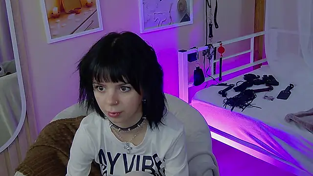 Snapshot of TwiggySmith chatting on 28, 6, 2026 TwiggySmith online show from 28, 6, 2026