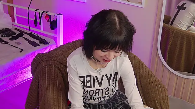 Snapshot of TwiggySmith chatting on 29, 6, 2026 TwiggySmith online show from 29, 6, 2026