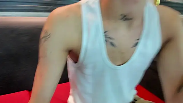 Snapshot of Brianhot0F chatting on 19, 7, 2026 Brianhot0F online show from 19, 7, 2026
