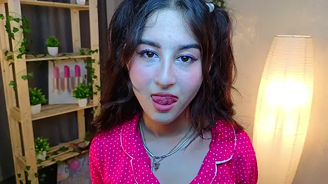 JasminKitany online show from 12, 6, 2026