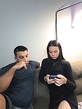 Snapshot of debbieangelhot chatting on 4, 7, 2026 debbieangelhot online show from 4, 7, 2026