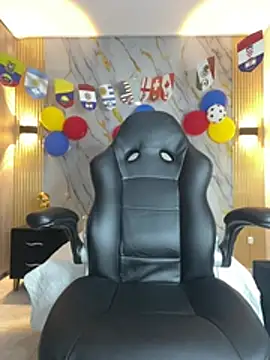 Tinakitten online show from 3, 7, 2026
