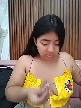 Amber Herrera online show from 21, 6, 2026