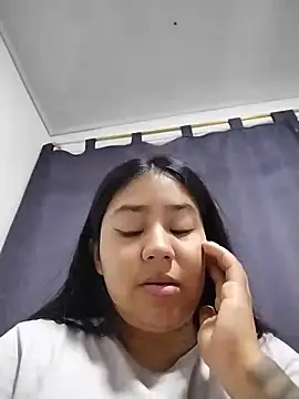 Amber Herrera online show from 19, 6, 2026