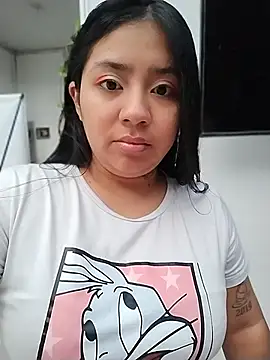 Amber Herrera online show from 30, 6, 2026