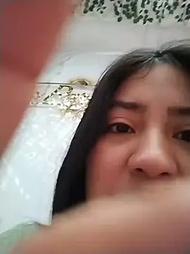 Amber Herrera online show from 13, 7, 2026