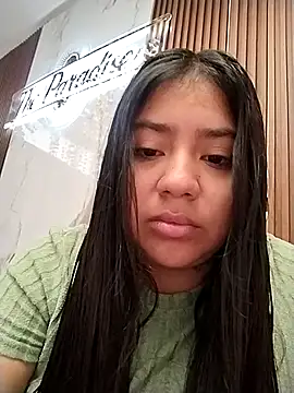 Amber Herrera online show from 11, 6, 2026