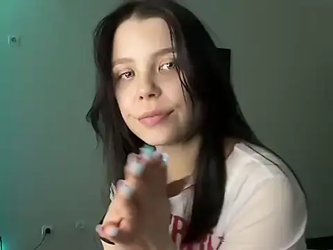 Snapshot of elisa56x chatting on 7, 6, 2026 elisa56x online show from 7, 6, 2026