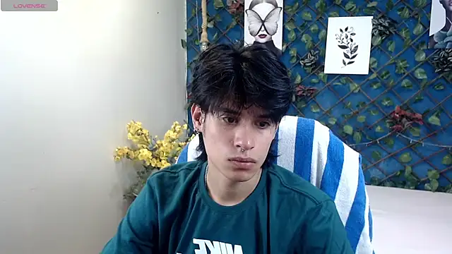 Snapshot of wayath1 chatting on 15, 7, 2026 wayath1 online show from 15, 7, 2026