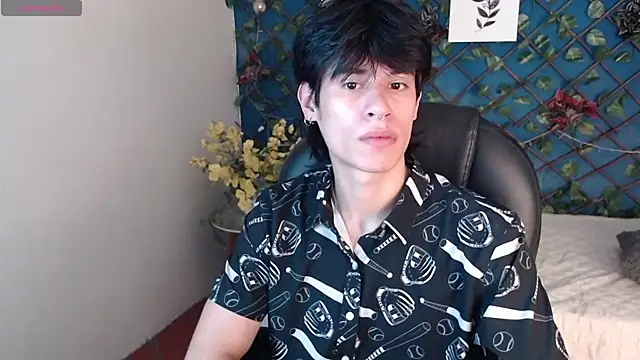 Snapshot of wayath1 chatting on 4, 7, 2026 wayath1 online show from 4, 7, 2026