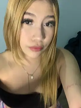 zury cute1 online show from 25, 6, 2026
