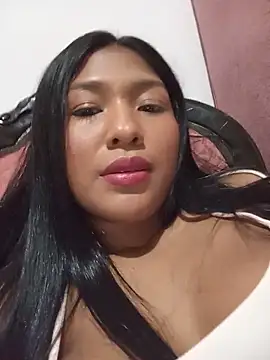 Snapshot of MoonMua chatting on 14, 6, 2026 MoonMua online show from 14, 6, 2026