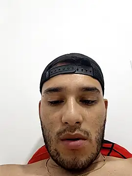 Snapshot of Thiago_Stone1 chatting on 7, 7, 2026 Thiago Stone1 online show from 7, 7, 2026