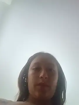 Snapshot of MiaSaen chatting on 4, 7, 2026 MiaSaen online show from 4, 7, 2026