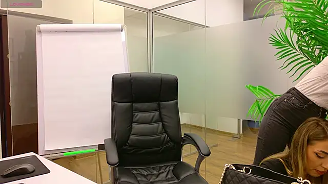 BabesGoWild online show from 14, 2, 2025